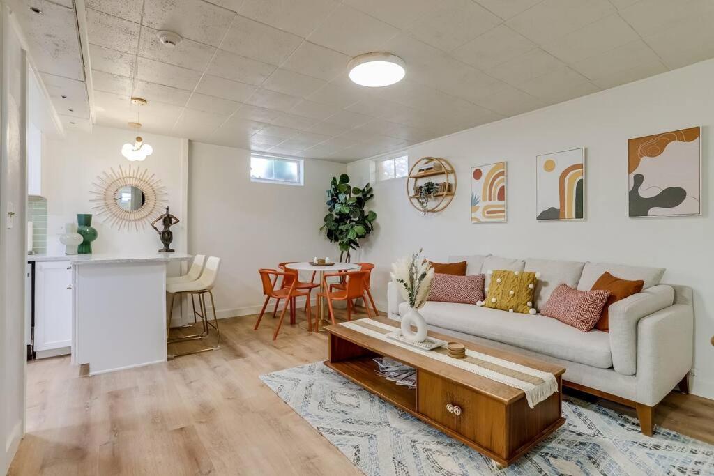 Well-appointed Family In Aurora/denver Colorado * Aurora